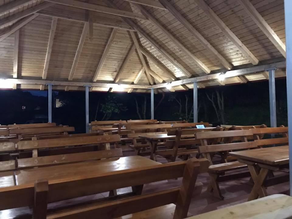 Pensiunea Colt De Rai Sacel  Ngoại thất bức ảnh